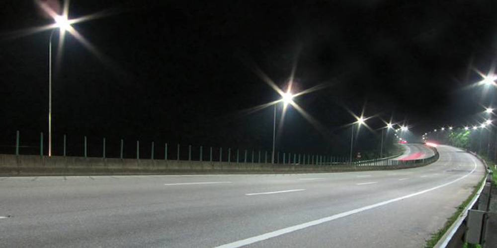 LED streetlighting design along Kuala Lumpur-Karak Highway (2010)